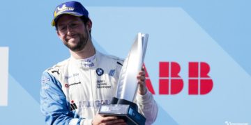 Alexander Sims takes historic third consecutive pole position for BMW in Diriyah