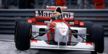 Ex-F1 and IndyCar driver Mark Blundell hangs up helmet after 30 years