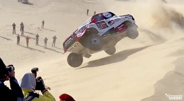 Fernando Alonso suffers double roll during Dakar’s 10th stage