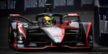 Oliver Rowland edges Felipe Massa in red-flagged Santiago E-Prix FP2