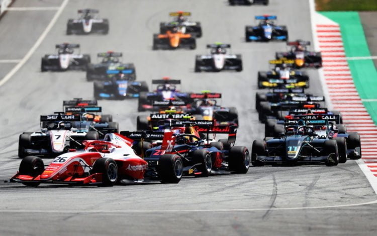 Formula 3 tweaks format/points for Race 2