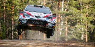 Evans sets Rally Sweden speed, holds overnight lead