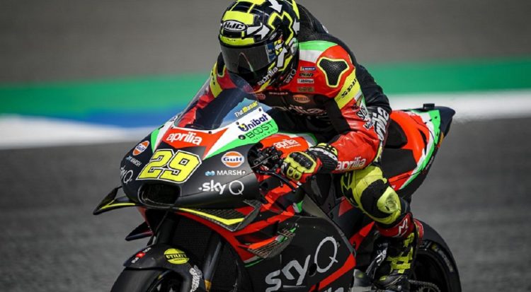 Iannone to miss Sepang test as FIM ban remains provisional