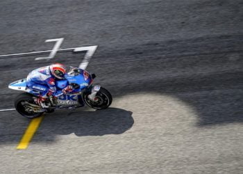 Rins heads Suzuki 1-2 on first day of MotoGP Qatar test