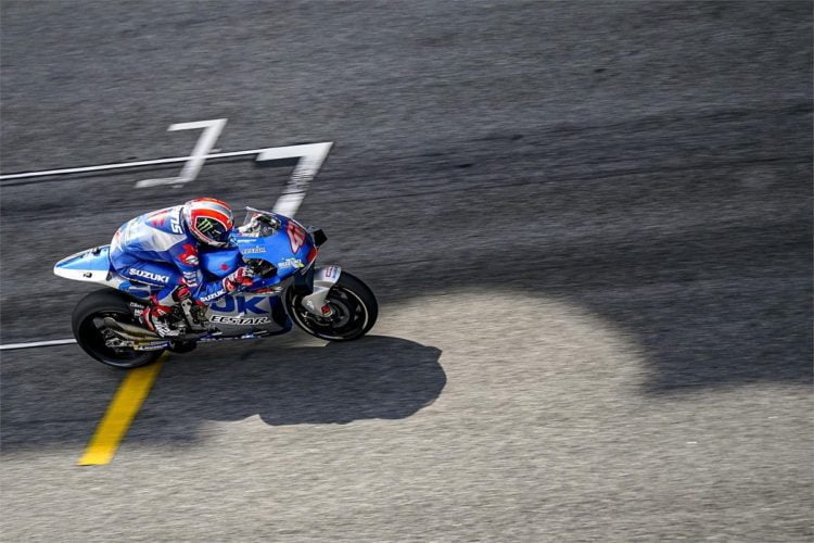 Rins heads Suzuki 1-2 on first day of MotoGP Qatar test