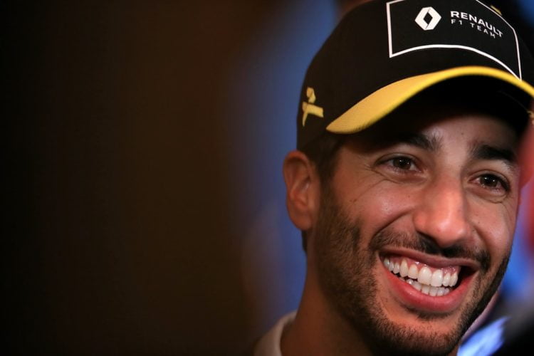 Ricciardo expects smoother start to second Renault season