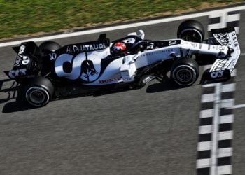 F1 teams change travel plans as junior squads encounter Bahrain issues