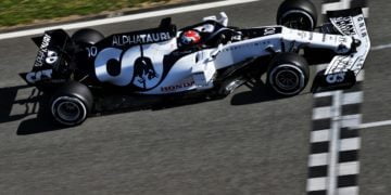F1 teams change travel plans as junior squads encounter Bahrain issues