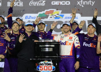 Hamlin wins Daytona 500