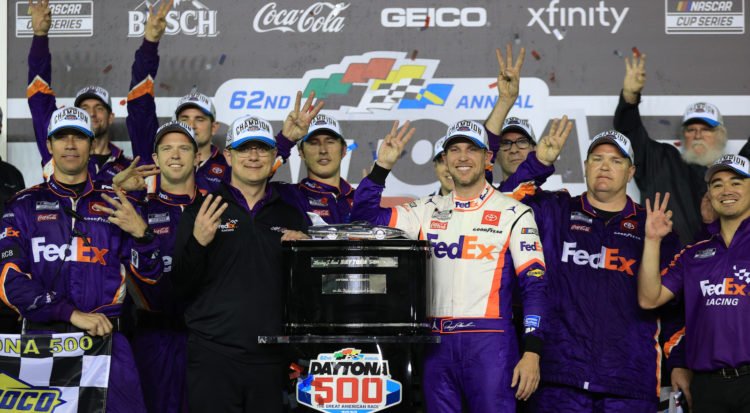 Hamlin wins Daytona 500