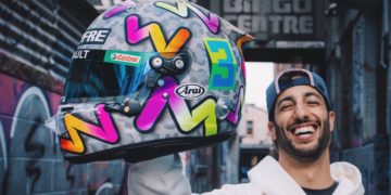 Ricciardo shows off his 2020 F1 helmet