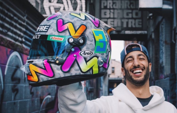 Ricciardo shows off his 2020 F1 helmet