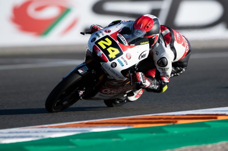 Suzuki snatches Qatar Moto3 pole by 0.008