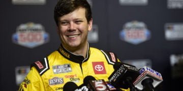 Jones goes after Busch ‘bounty’ at Homestead