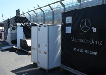 Mercedes calls on FIA/F1 to cancel Australian Grand Prix