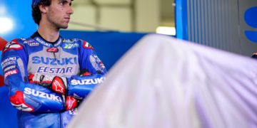 Rins extends Suzuki MotoGP stay until at least 2022