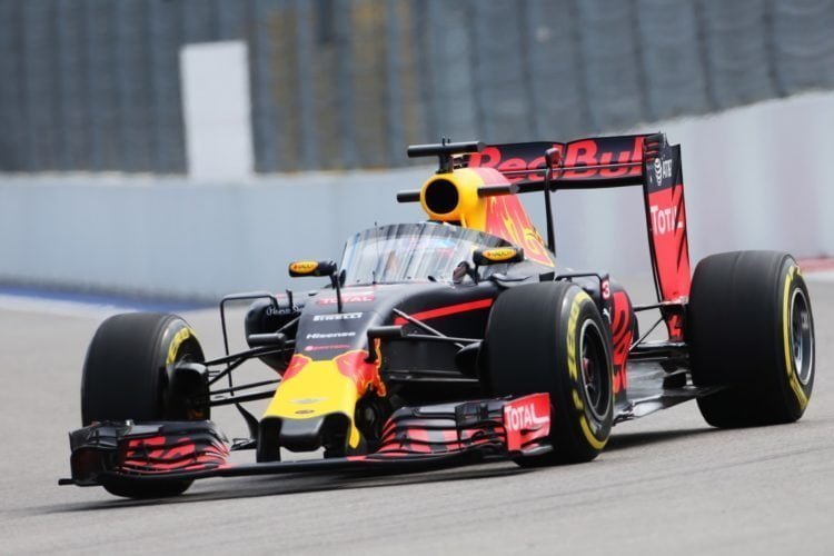 Retrospective: When head protection first appeared at a GP