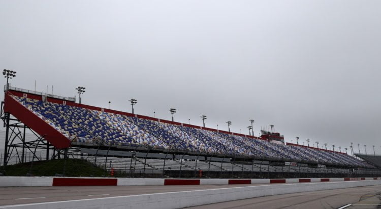 Preece on second Darlington NASCAR pole