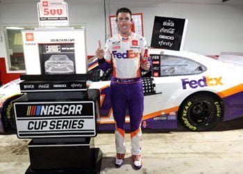 Hamlin wins rain-shortened Darlington race