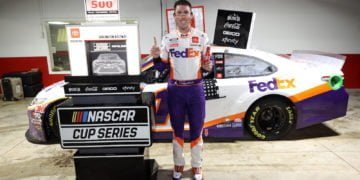 Hamlin wins rain-shortened Darlington race