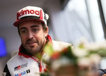 Alonso knows 2021 plans, distances himself from F1