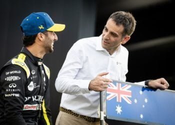 Critical Abiteboul points to loyalty after Ricciardo exit