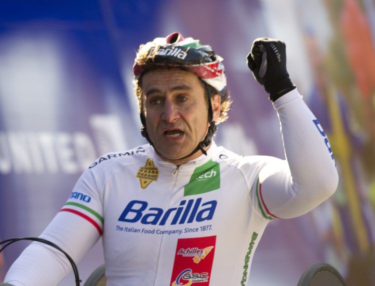 Zanardi to be kept in induced coma this week