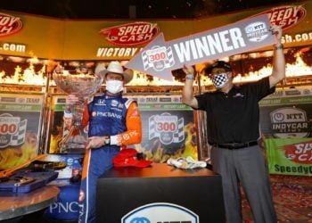 Dixon dominates in IndyCar’s return to action at TMS