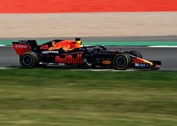 Red Bull set to start F1 season with updated Honda PU