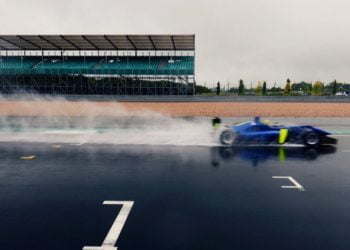 McLaren F1 drivers in Carlin-run F3 Silverstone test
