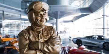 Gallery: McLaren unveils statue of founder on anniversary of death