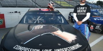 NASCAR bans Confederate flag from races
