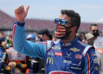 Noose in Wallace’s garage ‘not a hate crime’ confirm NASCAR and FBI