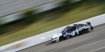 Kevin Harvick scores first Pocono Raceway win