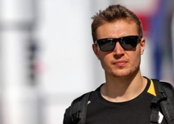 Renault retains Sirotkin as back-up for 2020 season