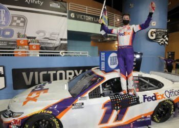Denny Hamlin continues winning ways at Homestead-Miami Speedway