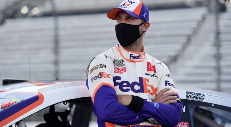 Denny Hamlin draws pole for Homestead-Miami Speedway