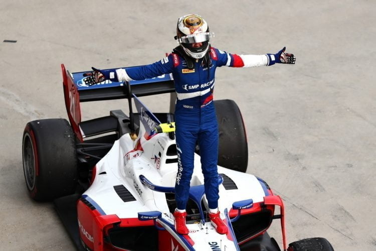 Shwartzman dominates in Hungary for second Feature Race victory