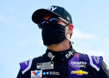 Johnson tests positive for COVID-19 ahead of Brickyard 400