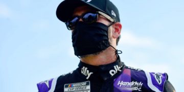 Johnson tests positive for COVID-19 ahead of Brickyard 400