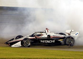 Newgarden beats out Power in second IndyCar race from Iowa