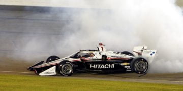 Newgarden beats out Power in second IndyCar race from Iowa
