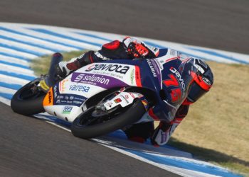 Arenas claims second-straight Moto3 win at Jerez as title rival McPhee crashes out