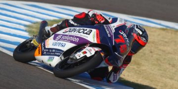 Arenas claims second-straight Moto3 win at Jerez as title rival McPhee crashes out
