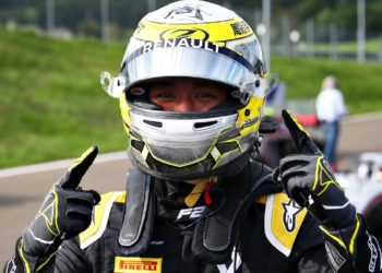 Zhou dominates F2 qualifying to take pole