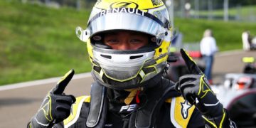 Zhou dominates F2 qualifying to take pole