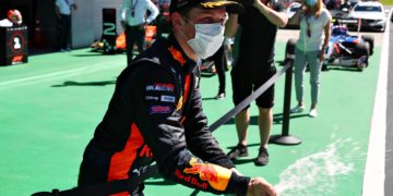 Lawson fends off Verschoor to clinch first F3 win in Austria