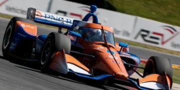 Dixon makes it three-in-a-row after victory in first race at Road America