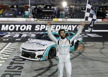 Chase Elliott wins All-Star Race at Bristol Motor Speedway