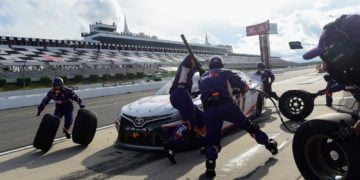 Fines issued to teams with loose lug nuts at Pocono Raceway